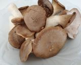 A picture of step 5 of Country-Style Gnudi Pugliese.