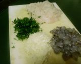Foto del paso 2 de la receta Tortillitas de langostinos y pescado