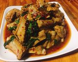 รูปขั้นตอนการทำที่ 3 ของ กะเพราซี่โครงหมูพริกแห้ง#มือใหม่หัดทำ