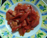 Foto del paso 2 de la receta: Ensalada de pimientos, atún y tomate