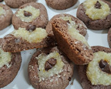 Foto del paso 3 de la receta: Pepas de cacao con dulce de peras express sin manteca