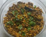 A picture of step 4 of Sprout Mung Masala.