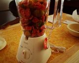 A picture of step 2 of Guava smoothie.
