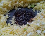 Foto langkah ke 5 dari resep Nasi Goreng Telur.