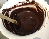 Une image de l'étape 7 de Charlotte aux deux chocolats, liqueur de vanille et mascarpone.