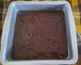 A picture of step 3 of Lamington chocolate cake.