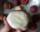 हलवाई स्टाईल मलाई गुलाबजामुन (halwai style malai gulab jamun recipe in marathi) रेसिपी स्टेप 3 फोटो 