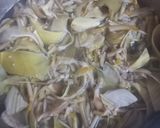 Foto langkah ke 1 dari resep Sayur Pedas Jantung Pisang Bunga Pepaya.