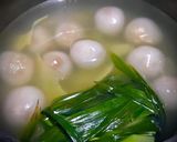 Hình bước làm 4 của món Chè Thịt Quay
