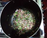 A picture of step 2 of Lentils stew (kamande).