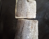 Foto del paso 3 de la receta: Lomos de merluza con salsa marinera