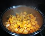 Foto del paso 3 de la receta: Crema de calabaza con jamón currado