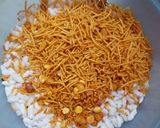 चटपटी भेलपूरी (Chatpati bhel puri recipe in Hindi) रेसिपी चरण 3 फोटो