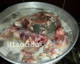 Foto langkah ke 2 dari resep Oseng fosil (balungan) ayam pedas manis.