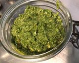 Une image de l'étape 7 de Pesto de céleri branche à l ail,pistaches et parmesan.