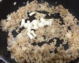 รูปขั้นตอนการทำที่ 4 ของ ข้าวผัดหมูสับซอสโชยุ