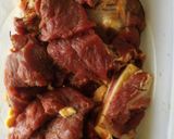 A picture of step 2 of Nyama choma (beef).