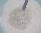 Foto del paso 1 de la receta: Medialunas sin Hojaldre de Manteca