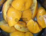 A picture of step 1 of Homemade orange jelly.