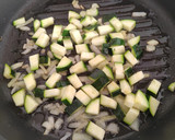 Foto del paso 2 de la receta: Pan casero relleno de tortilla de vegetales