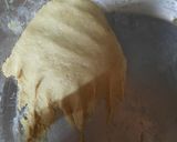 A picture of step 1 of Khasta karara paratha.