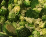 Foto del paso 6 de la receta: Repollitos de bruselas y brócoli (bajas calorías)