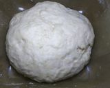 A picture of step 2 of Deep Pan Pizza.