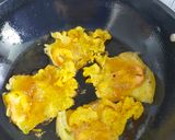 Foto langkah ke 3 dari resep Peyek udang ala Rm.padang Super simpleee dan renyahh.