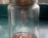 Foto del paso 2 de la receta: Cold brew iced latte de coco (o café hecho en frío con leche y hielos)