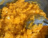 आम्रखंड मोदक (amrakhanda modak recipe in marathi) रेसिपी स्टेप 3 फोटो 