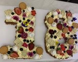 Foto del paso 10 de la receta: NUMBER CAKE de brownie para cumpleaños 1️⃣3️⃣🎉🎊