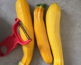 A picture of step 1 of Courgette Glut Carpaccio.