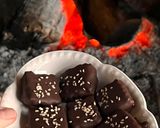 Foto del paso 3 de la receta: Mini barritas saludables 🍫