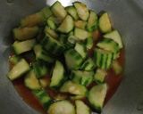Foto langkah ke 3 dari resep Oyong tumis ceker.