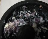 Foto langkah ke 2 dari resep Telor ceplok masak kecap.