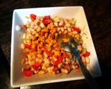 Foto del paso 3 de la receta: Ensalada de alubias con col kale y especias - veggie