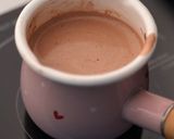 صورة لخطوة 2 من وصفة هوت شوكليت امريكي لذيذ 😋
