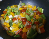 Foto del paso 1 de la receta: Langostinos salteados con verduras
