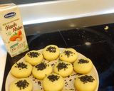 Hình bước làm 3 của món Bánh khoai lang hạnh nhân