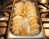 Foto del paso 1 de la receta: Papas escabechadas