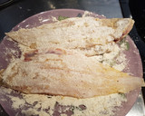 Foto del paso 2 de la receta: Lenguado menier con un toque de cúrcuma