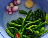Foto langkah ke 1 dari resep Kikil Tempe Cabe Ijo ala anak Kos.