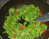 Foto langkah ke 2 dari resep Tumis Buncis dan Telur Puyuh.