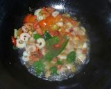 Foto langkah ke 6 dari resep Udang Asem Manis.