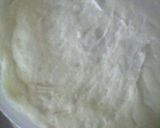 A picture of step 2 of Kaimati coated with sugar syrup.