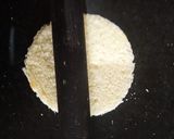 A picture of step 1 of Pizza cups.