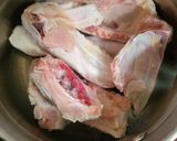 Foto langkah ke 1 dari resep Soto Ayam Kampung.
