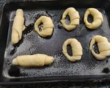 Foto del paso 4 de la receta: Medialunas dulces riquísimas!!!!