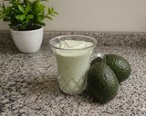 عکس مرحله 7 از دستور میلک شیک آووکادو