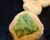 A picture of step 3 of Dill leaves aloo paratha.
